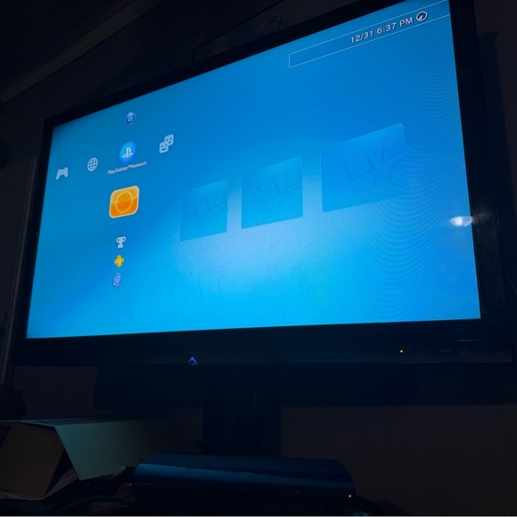 *PRICE OBO* Sony PS3 SuperSlim in Azurite Blue - Picture 5 of 6